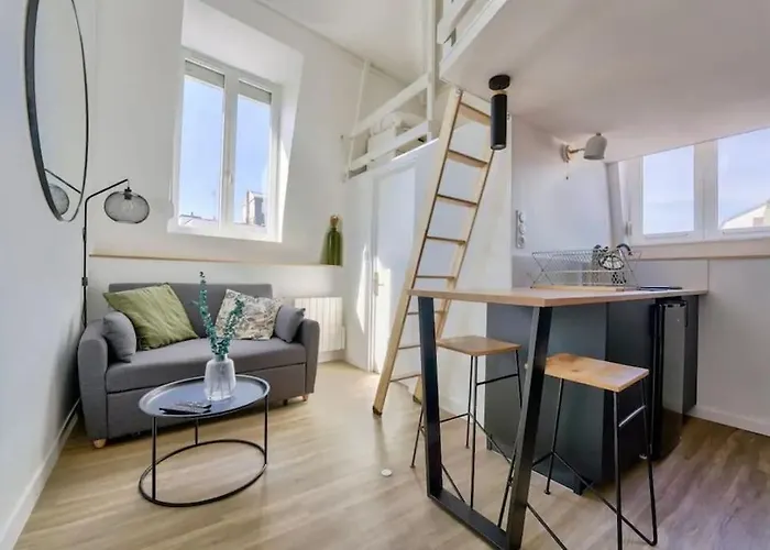 Studio Avec Mezzanine Pour 2 Personnes