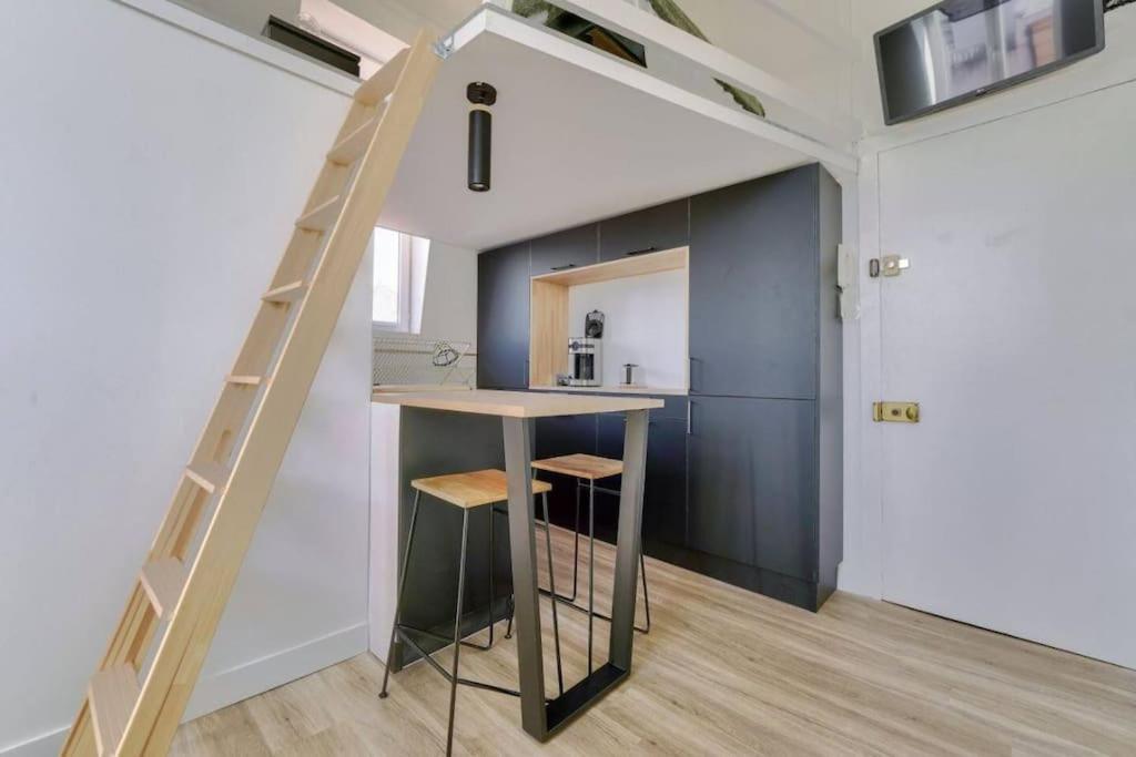 Apartment Avec Mezzanine Pour 2 Personnes